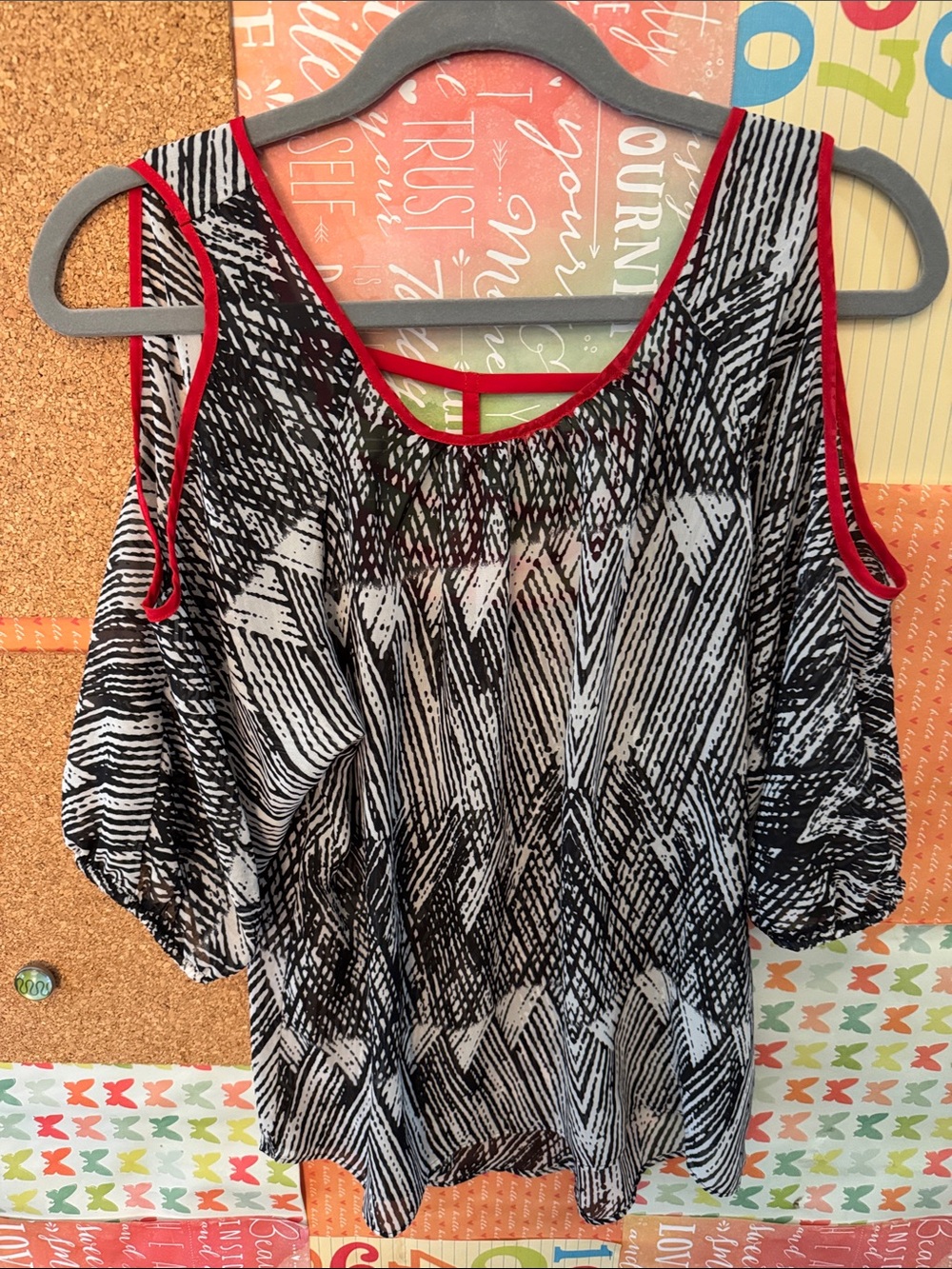 ⭐️A. Byer Black and White Cold-Shoulder Blouse with Red Trim⭐️3/$25